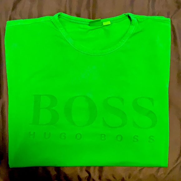 Hugo Boss (Green) T-Shirts - Picture 3 of 4